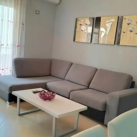 Seafront Daire Avlonya